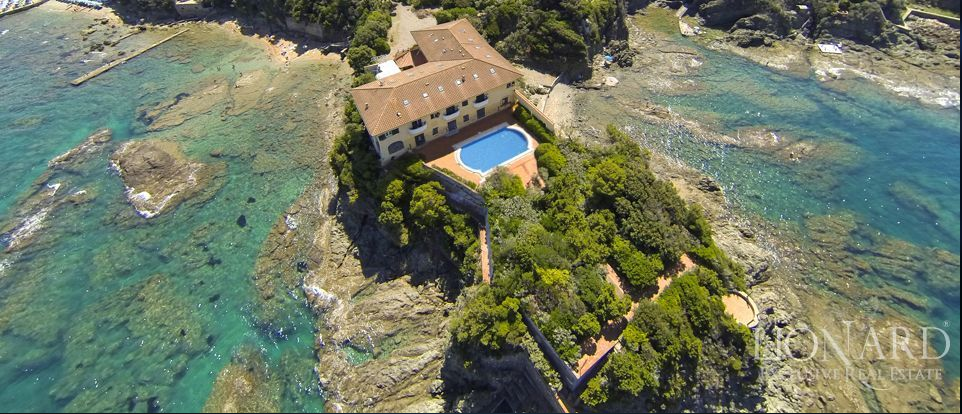 villa-godilonda-castiglioncello Villa Godilonda a Castiglioncello.
